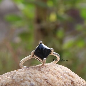 Black Onyx Ring - 925 Sterling Silver Ring - Handmade Ring - December Birthstone Ring - Natural Gemstone Ring - Jewelry - Gifts For Her Ring
