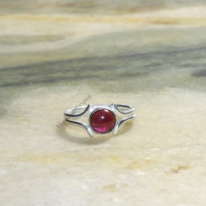 925 Sterling Silver Ring - Red Garnet Ring - Natural Red Garnet Gemstone - Rings - Oxidized Red Garnet Ring - Jewelry - Gifts For Her - Gift