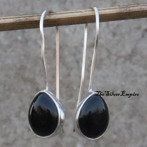 Natural Black Onyx Earring - 925 Sterling Silver Earring - Handmade - December Birthstone Jewelry - Pear Cabochon Earring  - Gifts For Her
