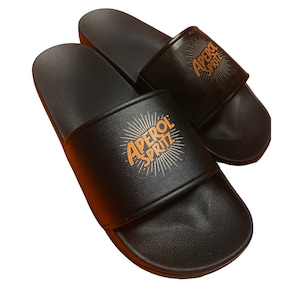 Aperol Spritz flip-flops: Aperoletten Stylish summer accessories for women and men/ printed Aperol flip-flops Aperol Spritz Sonne