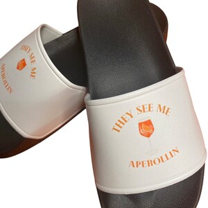 Aperol Spritz flip-flops: Aperoletten Stylish summer accessories for women and men/ printed Aperol flip-flops image 5