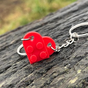 Brick-Inspired Heart Keyring Set: PLA Plastic Keychain for Couples