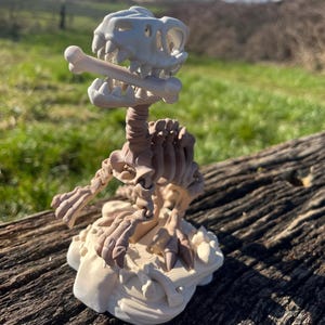 Articulated Dinosaur Skeletons - Fossil-Inspired Fun