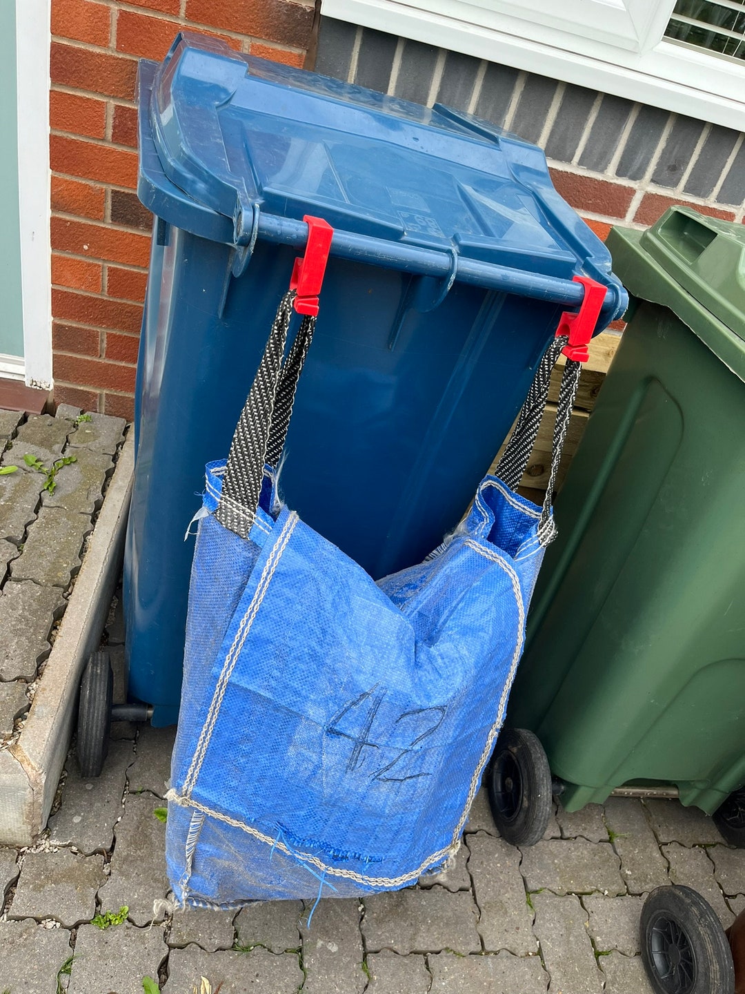 Recycling Blue Bag to Bin Clip Pair New and Improved