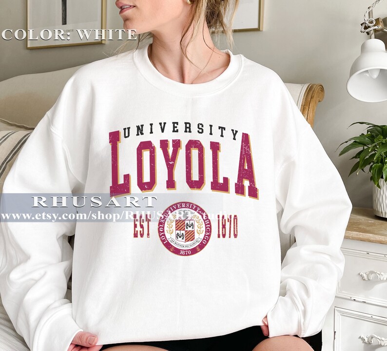 Loyola University Vintage style Sweatshirt, Loyola University Shirt, Loyola College Shirt, Loyola University Tshirt image 5