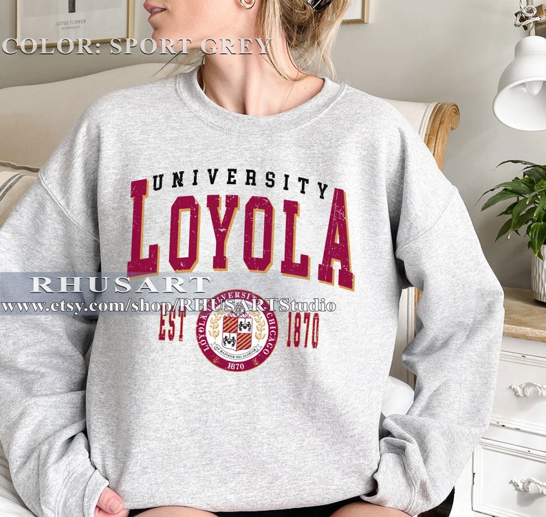 Loyola University Vintage style Sweatshirt, Loyola University Shirt, Loyola College Shirt, Loyola University Tshirt image 2