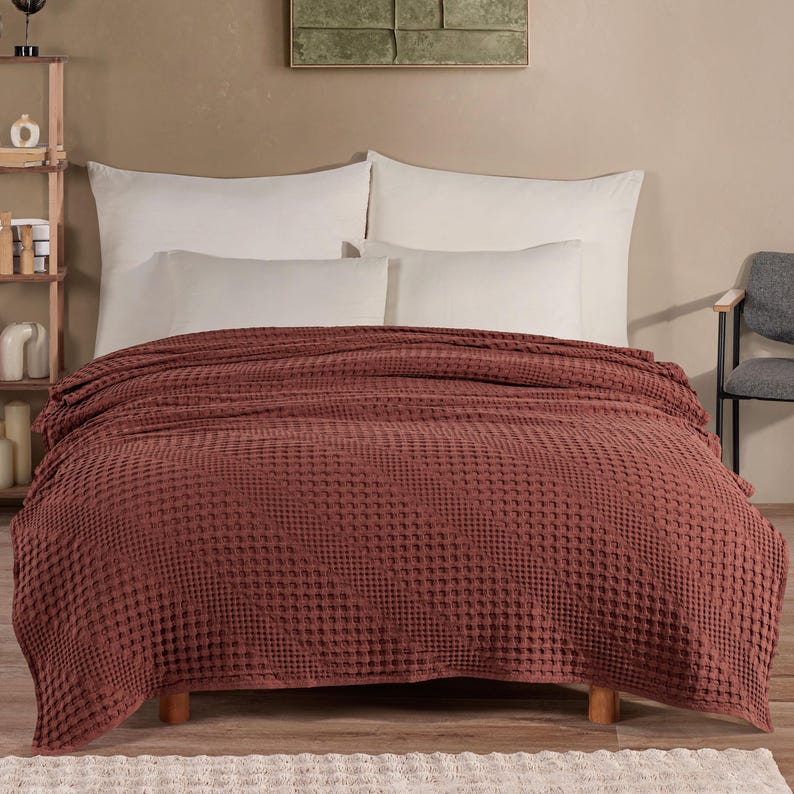 100% Cotton Soft Blanket Throw for Double Bed, 2 Seater Sofa, Couch, Settee, Waffle Bedding, Cozy Blanket 170x250 cm image 9