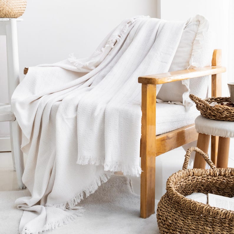 Cotton Throw Blanket, Soft Throw for Armchair, Sofa, Settee, Couch