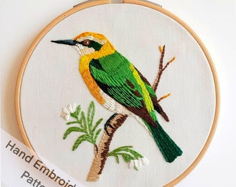 Printable Beautiful Bird Hand Embroidery Pattern PDF File Digital Download with 6 Different Sizes Hand Craft Gift Idea Hoop Art Needle Paint