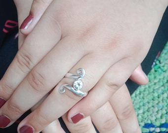 Dainty Sterling Silver Swirl Ring, Adjustable Cubic Zirconia Wave Ring, Minimalist Clear Crystal Bypass Ring, Elegant S-Shape Wrap Jewelry,