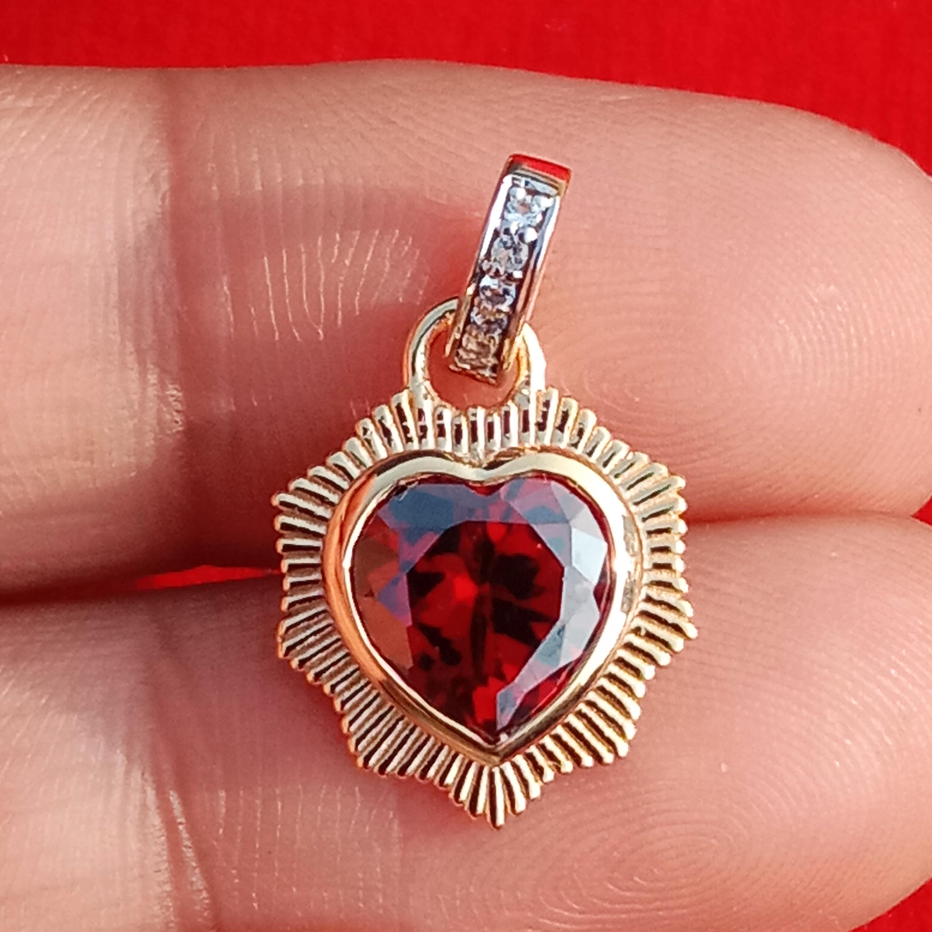 Pave Diamond Garnet Heart Charm Pendant: 925 Sterling Vermeil (12mmx15mm)