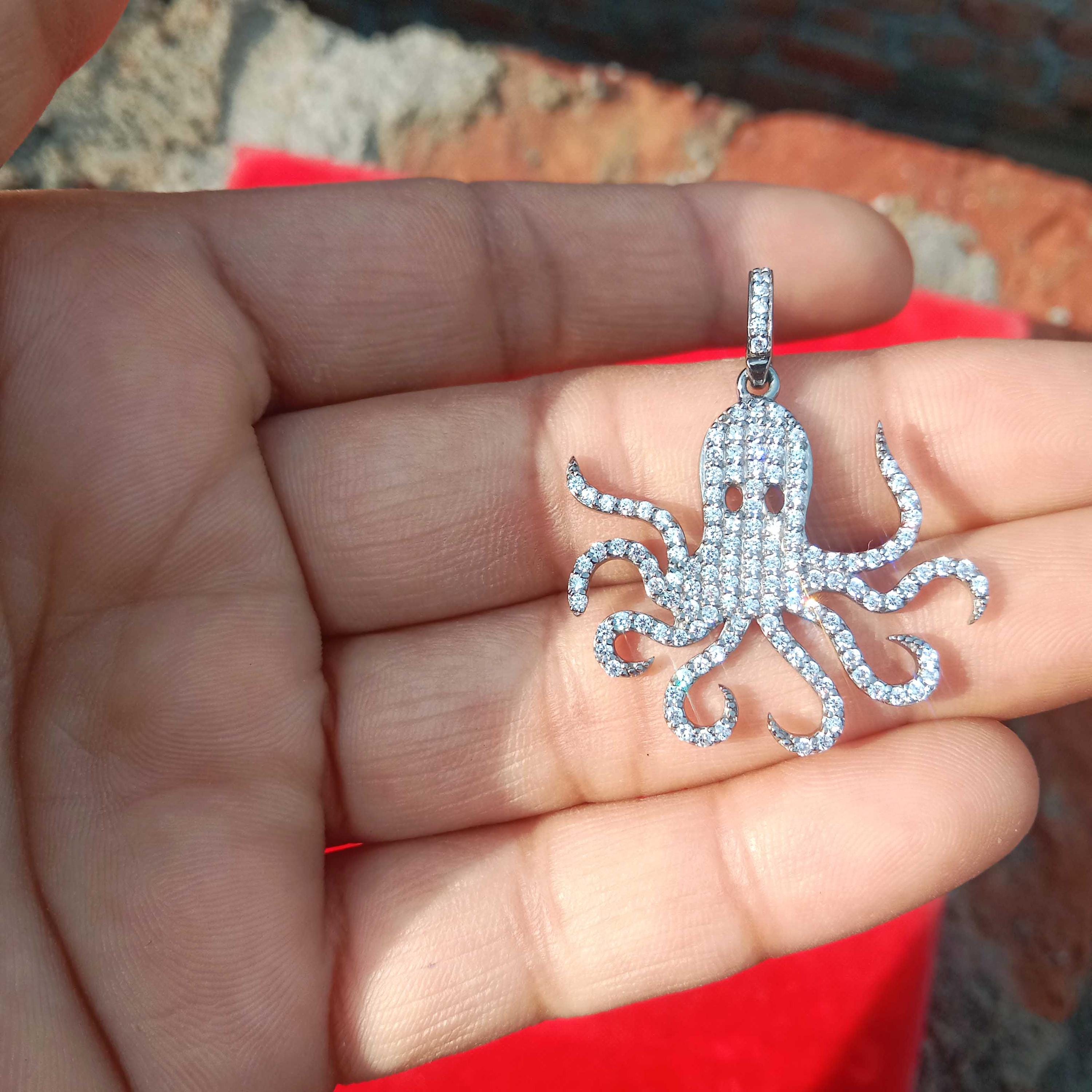 Shop LC タコネックレス レディース 925スターリングシルバー エステティックジュエリー ステンレススチールチェーン 20 並行輸入品 繊細なCZタコネックレス：925スターリングシルバーのオーシャン