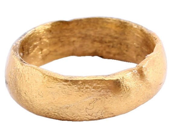 Size 2 1/4 Ancient Viking Woman’s Wedding Ring, 9… - image 2