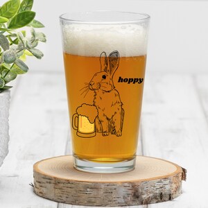 Hoppy Rabbit Beer Pint Glass, 16oz