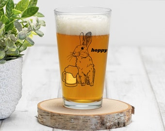 Hoppy Rabbit Beer Pint Glass, 16oz