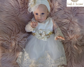 Newborn Baby Girl Lace Dress Set, 4pc Outfit for Special Occassions (White, Gold Belt, 0-3 Months)