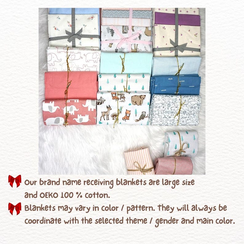 Puede incluir: Una colecci&oacute;n de mantas de algod&oacute;n plegadas con varios patrones que incluyen elefantes, animales del bosque, rayas y estampados florales en tonos rosa, azul, blanco y morado, atadas con cintas y apiladas sobre una superficie blanca texturizada.