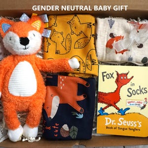 Gender Neutral Baby Shower Gift, Welcome Baby Neutral Gift Basket, Gender Reveal Gift Box Ideas for Parents to be, Newborn Unisex Gift Set.