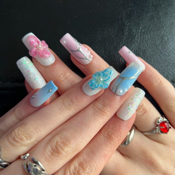 pink-blue Blossom Press On Nails  |  Pressonnails, Nails, Selfmade, Bluenails, pinknails, GelXNails, Trendy Nails, Spring Nails, flowerNails