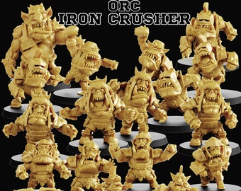 Chibi Orc Team | Iron Crushers | 18 Models | Fantasy Football | Realm of Paths |