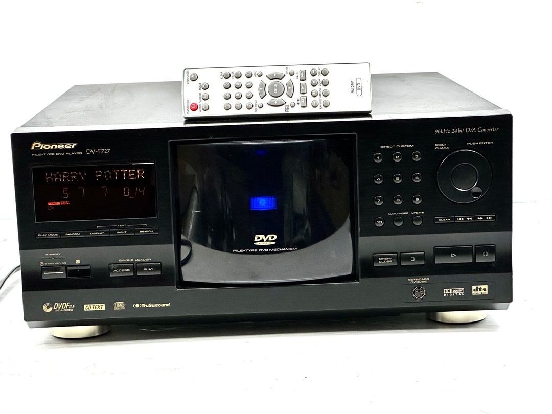 Pioneer PDR-WD70 CD-R/RW Recorder with 3 CD Changers