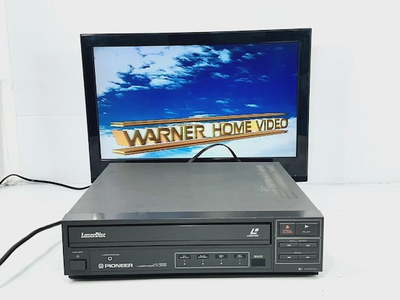 VINTAGE Pioneer LD-V2200 Laserdisc Laservision Player Works