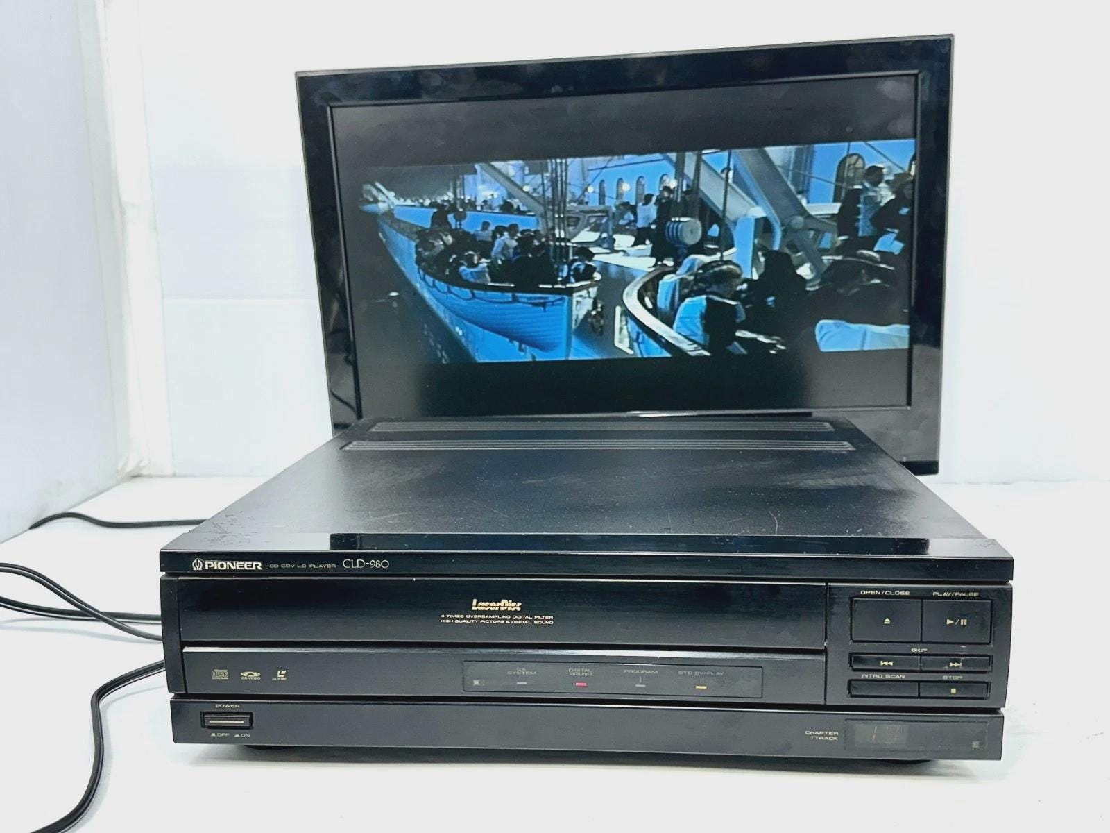 Lecteur Laserdisc Pioneer LD-600 – Vintage Rare, Occasion Non Testé