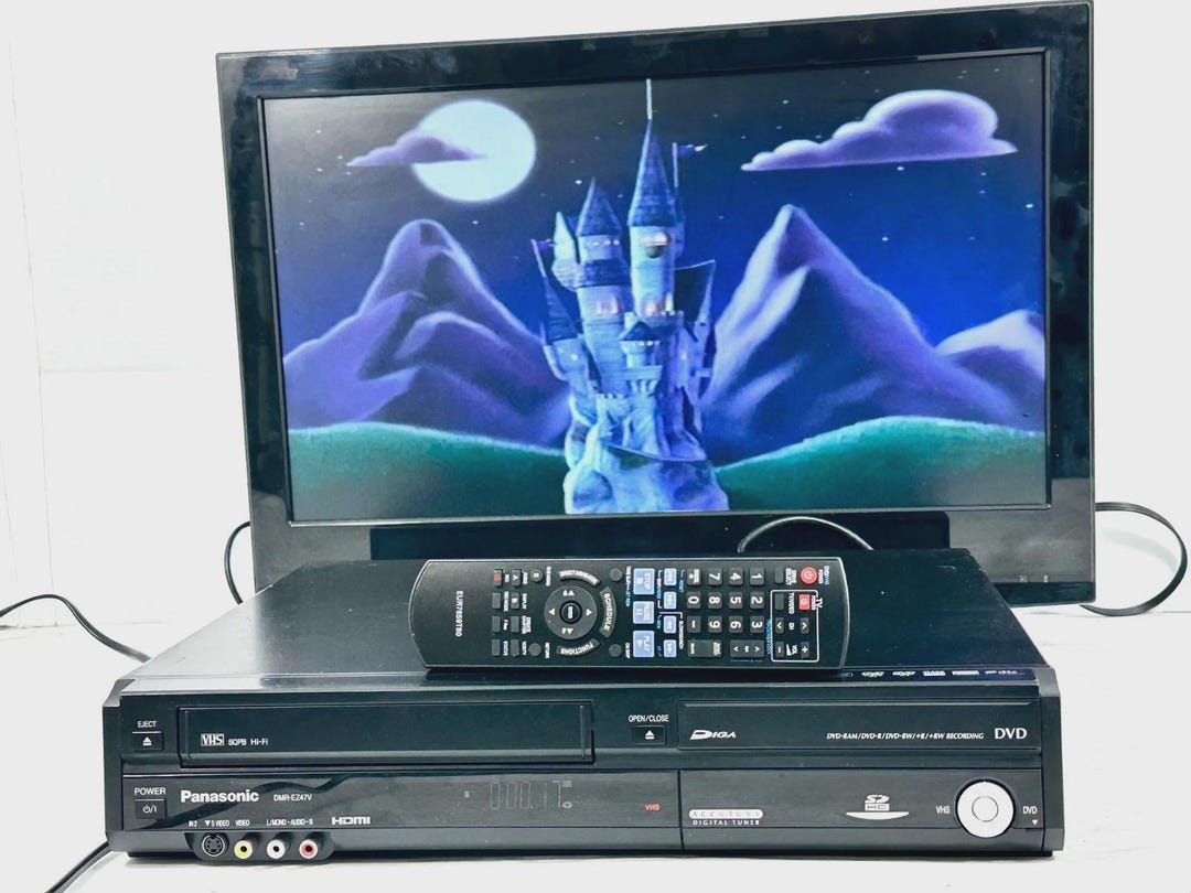 Panasonic DVD 10枚 2セット il_1080xN.7614563753_ccby.jpg