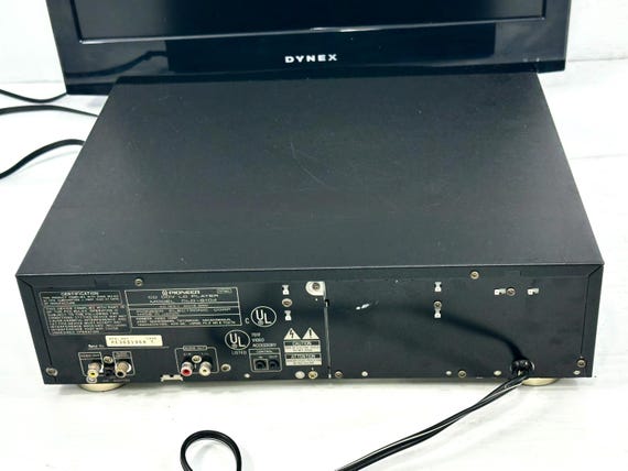Vintage Pioneer Cld-s104 Laserdisc/cd/cdv LD Player Made in Japan