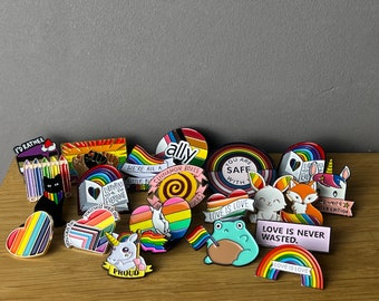 2nd choice Pride! Zweite Wahl Emaille Pin, Anstecker: Queer, Ally, Rainbow, Trans, equality, Gender fluid, Regenbogen LGBTQ, Gay, Nonbinary
