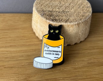 Cats and cuddles against depression! Hochwertiger Hard Enamel Pin Anstecker Button, Katze Mental Health, Love, Cute, Helper, healing anxiety