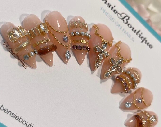 Stacked Jewelry Press on Nails: 3D Necklace, Bracelet, Bangle Nails