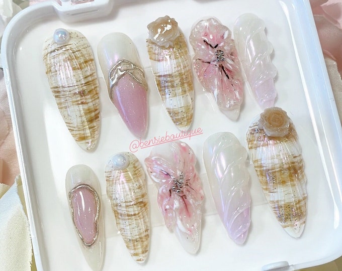 Oceana 3D Seashell and Flower Press on Nails | Mermaidcore | Summer Nails | Ombré Nails | Sparkly Cat eye  Chrome Nails | press on nails