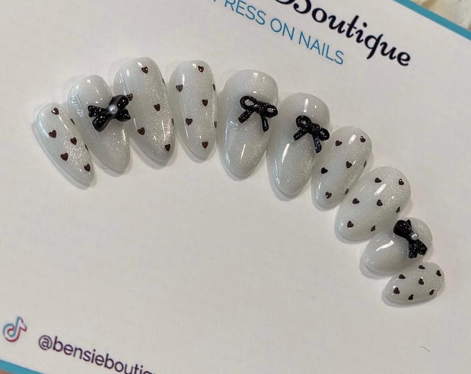 Cat Eye Press On Nails: Silvery White, Black Hearts & 3D Bow