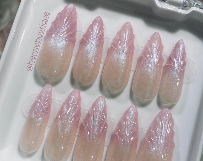 Pearlescent Ombré | 3D shell design  | Ombré Nails | Summer Nails | Ocean Nails | Mermaid Nails | extra short to 3XL press on nails