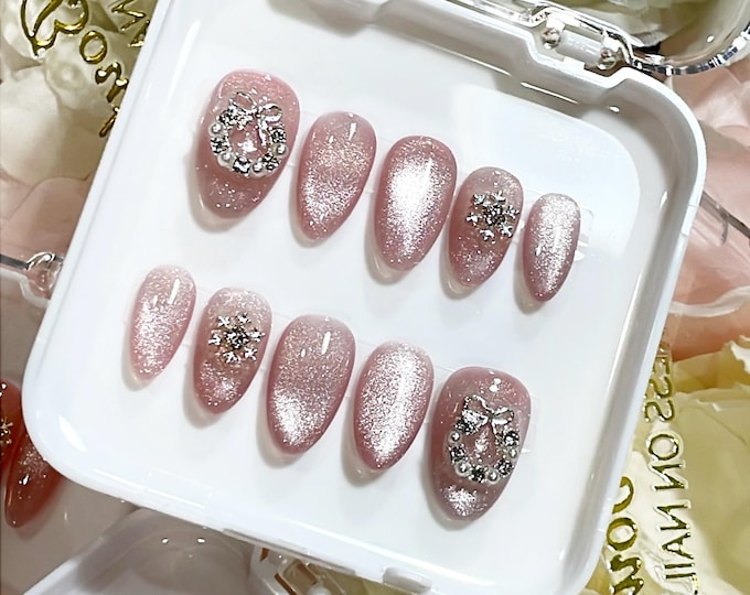 Holiday Press on Nails | Wreath and Snowflake Gems | Cat Eye Nails | Ready to Ship (RTS)