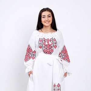 Women&#39;s dress Linen dress Ukrainian embroidered dress Vyshyvanka Embroidered dress A gift for a wife A gift for her A gift for women A gift