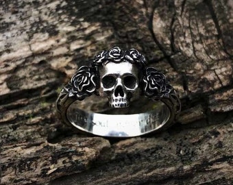 Heavy Atique Rose and Skull Mens Engagement Ring Oxidized 925 Sterling Silver Heavy Atique Rose and Skull Mens Engagement Ring Oxidized 925 Sterling Silver