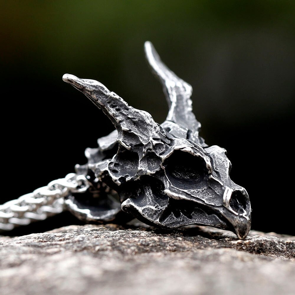 Dragon skull best sale pendant