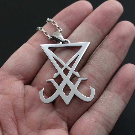 Lucifer necklace 2024