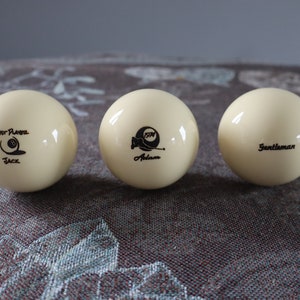 Custom Engraved Billiard Ball: Personalized Pool Ball Gift