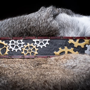Steam Punk Leather Bracelet | Gear Bracelet | Tooled Leather Bracelet | Cosplay Jewelry | Gothic Bracelet
