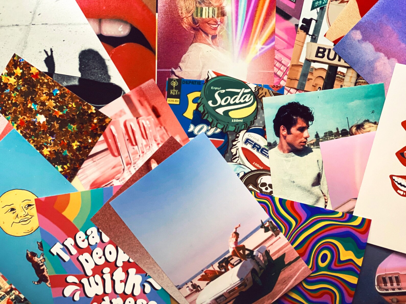 Retro Aesthetic Wall Collage Kit, Dorm Wall Art, 90s, Vintage, Photo