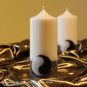 Yin Yang Kerze Energiekerze Yin-Yang 3D Stumpenkerze Zeremonienkerze handgegossen / Meditation / Yogi / Zeremonie / Entspannung