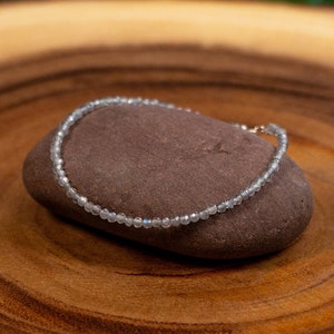 Elegant Minimalistic Natural Stone Bracelet Labradorite Jewelery Sterling Silver Bracelet Gold Bracelet