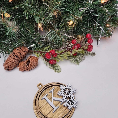 Ornement initial de ferme 3D doré | Décoration de Noël personnalisée | Décoration d'arbre personnalisée en bois | Décoration de Noël vintage