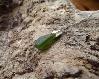 Sterling  Silver Genuine Green Sea Glass Pendant From  Devon