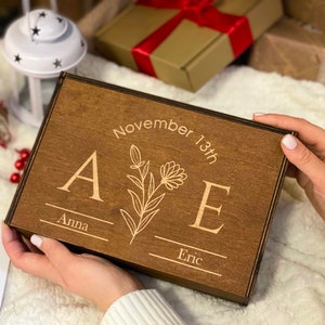 Scatola di legno personalizzata/Scatola regalo di fidanzamento nuziale/Scatola regalo di memoria/Regalo per la festa del papà da figlio, figlia, moglie, figli