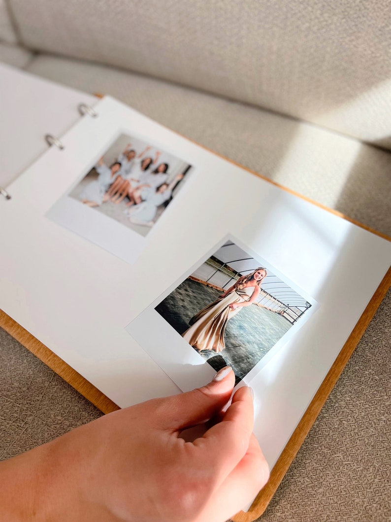 Houten gepersonaliseerd fotoalbum Polaroid Instax Mini-album Jubileumcadeau Bruiloft plakboek Moederdagcadeau Verlovingscadeau afbeelding 4