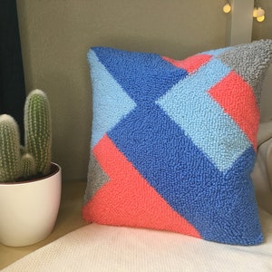 Punch needle pillow, punch pillow, cushion cover, geometric pattern, pillowcase image 1